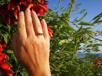 Three Wishes - Mood Ring - 4 mm - 24k Gold Plated Sterling Silver 925 - AAA Crystal Quartz