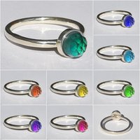 Blush of Attraction - Mood Ring - 6 mm - Sterling Silver 925 - AAA Crystal Quartz