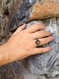 Secret Princess of the Flower Kingdom - Mood Ring - Adjustable - 6 mm - Brass
