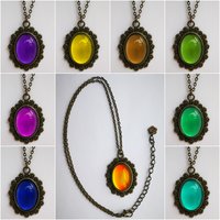 Princess of Zanzibar - Mood Necklace - 25x18 mm - Brass