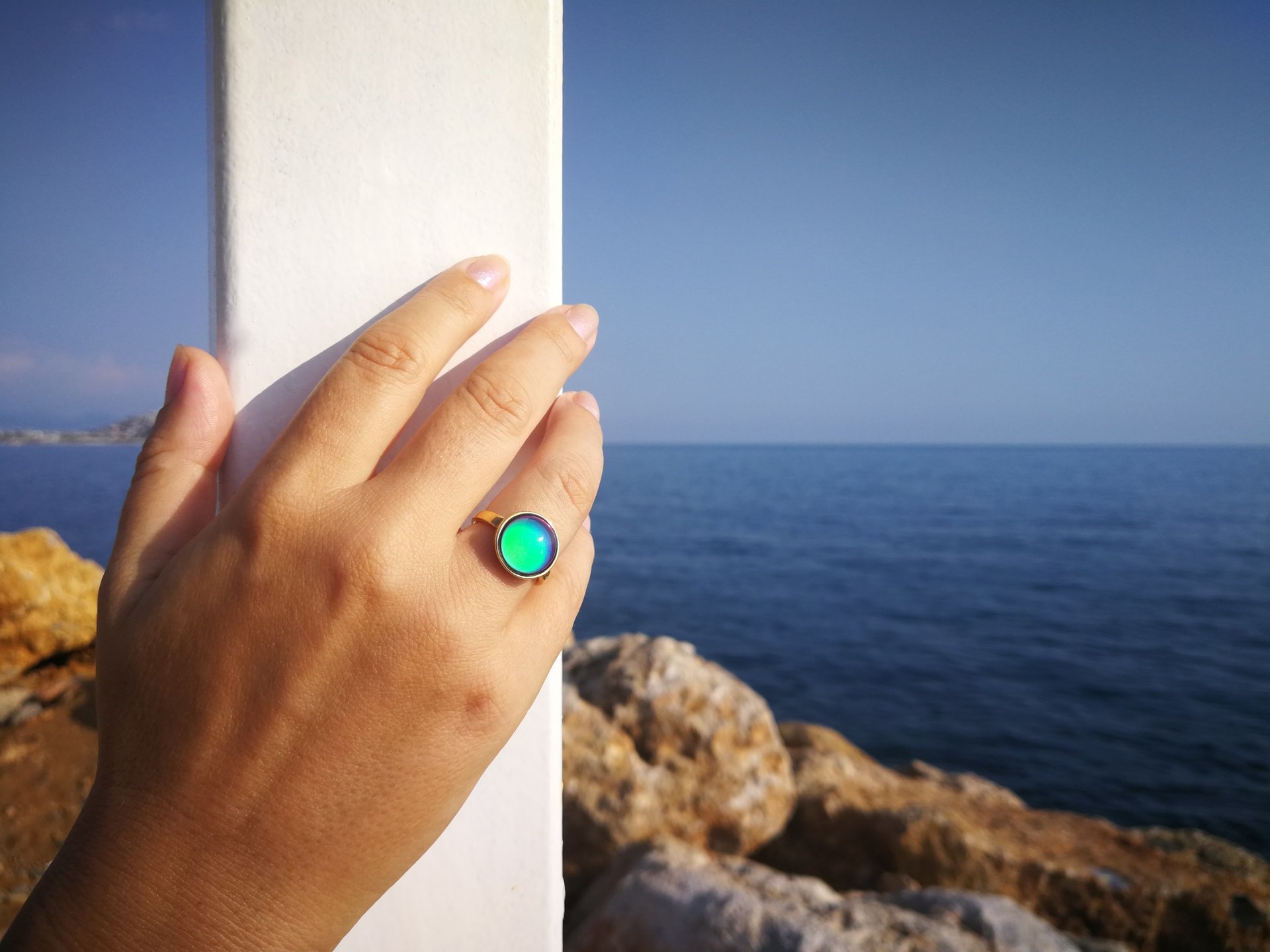 Golden Star of Romance - Mood Ring - 12 mm - 24K Gold Plated Sterling Silver 925