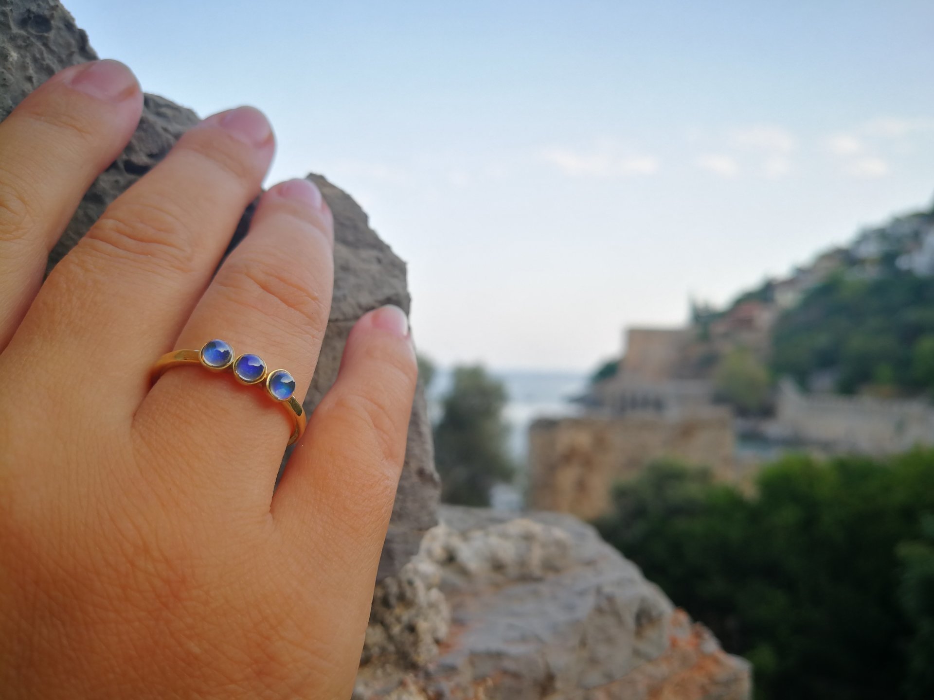Three Wishes - Mood Ring - 4 mm - 24k Gold Plated Sterling Silver 925 - AAA Crystal Quartz