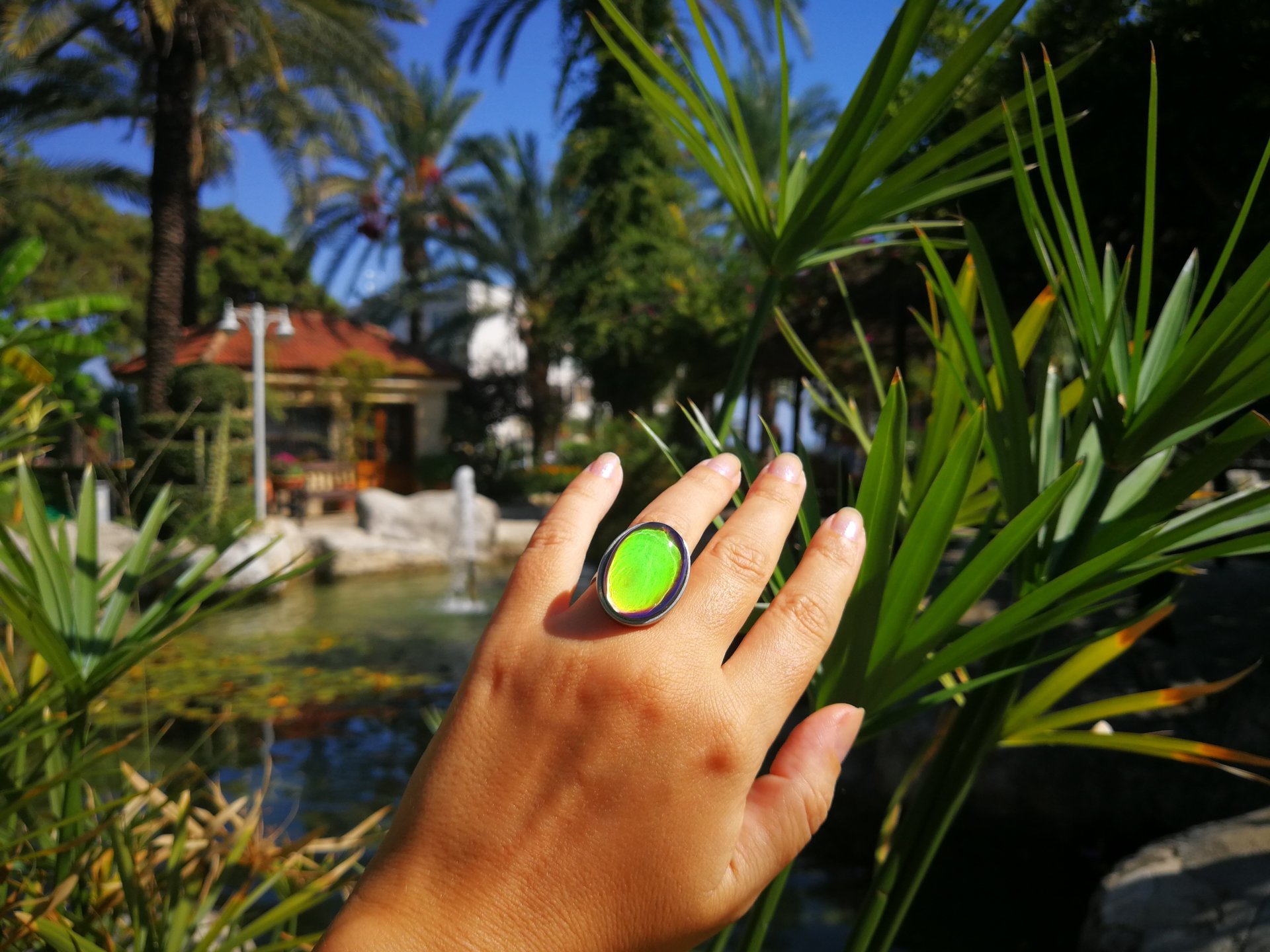Queen of Destiny - Mood Ring - Adjustable - 25x18 mm - Stainless Steel