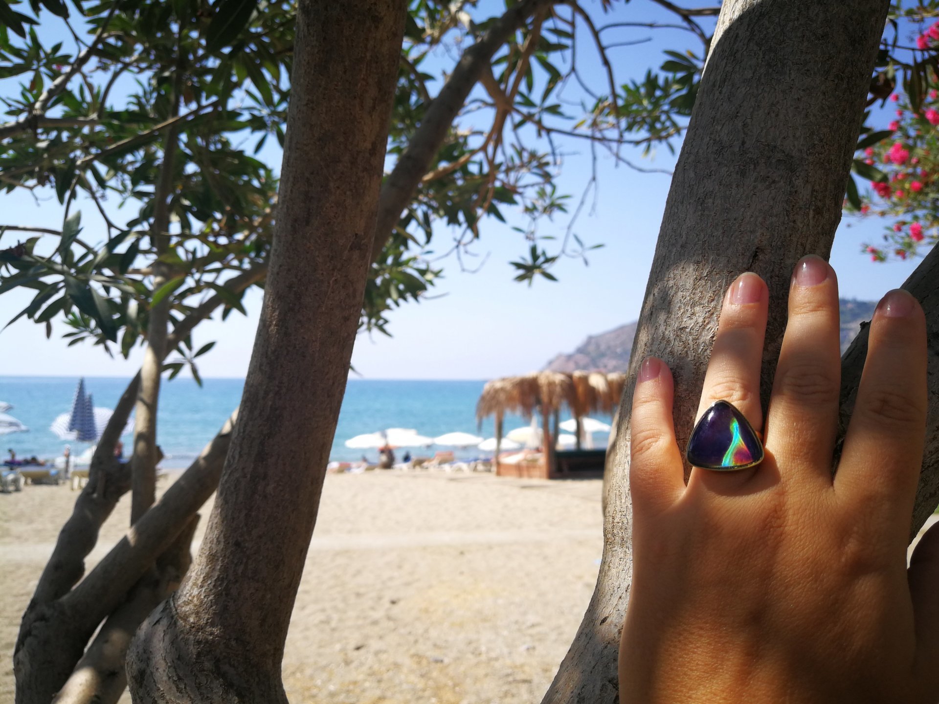 Sovereign of Lightning - Mood Ring - 20 mm - Gold Plated Sterling Silver 925 - AAA Crystal Quartz