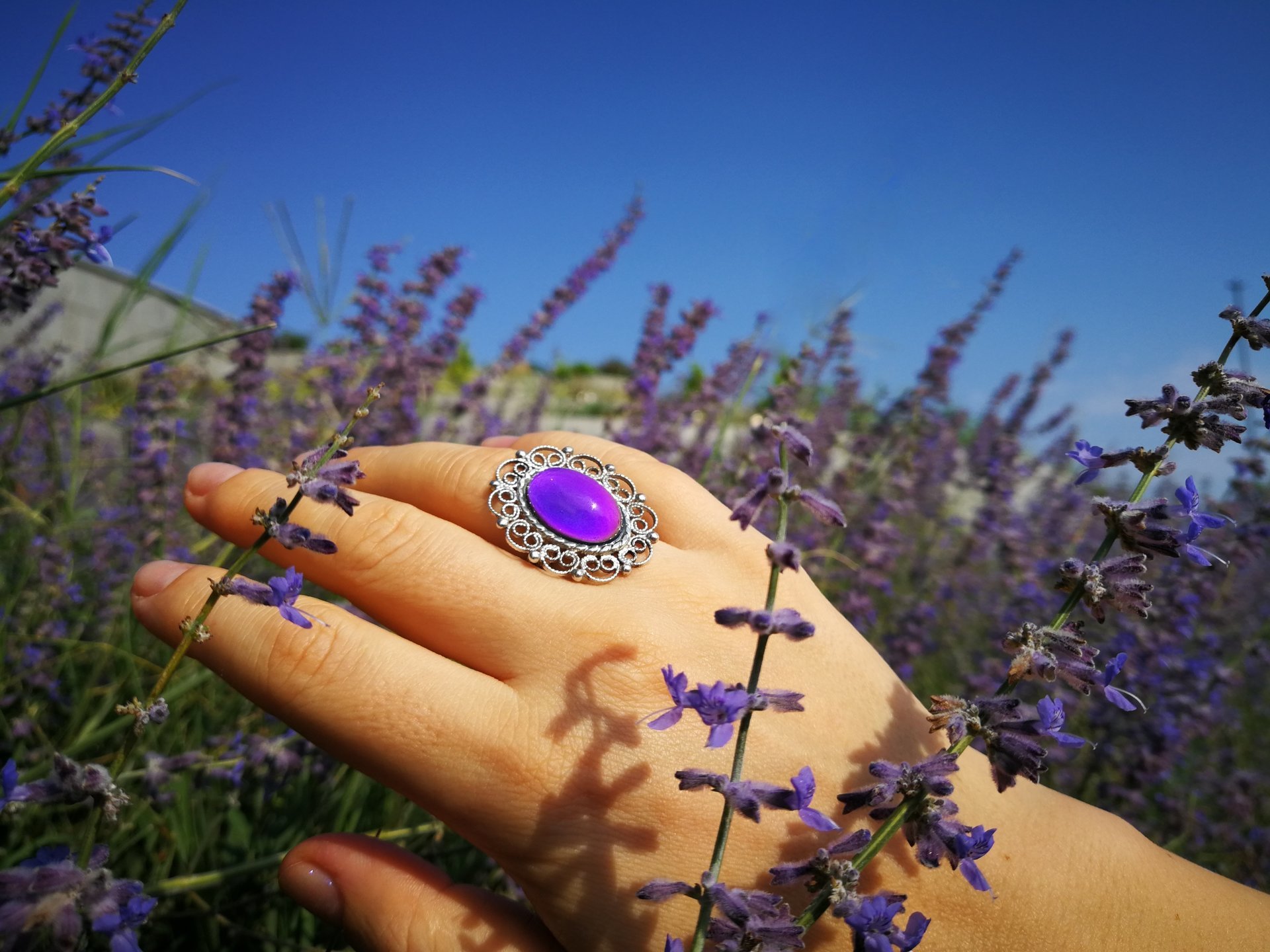Empress of Grace - Mood Ring - 18x13 mm - Sterling Silver 925