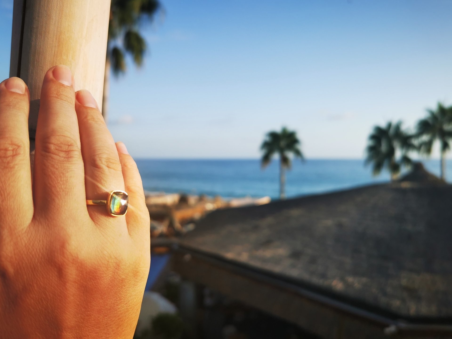 Duchess of the Fire Heart - Mood Ring - 9x7 mm - 24k Gold Plated Sterling Silver 925 - AAA Topaz