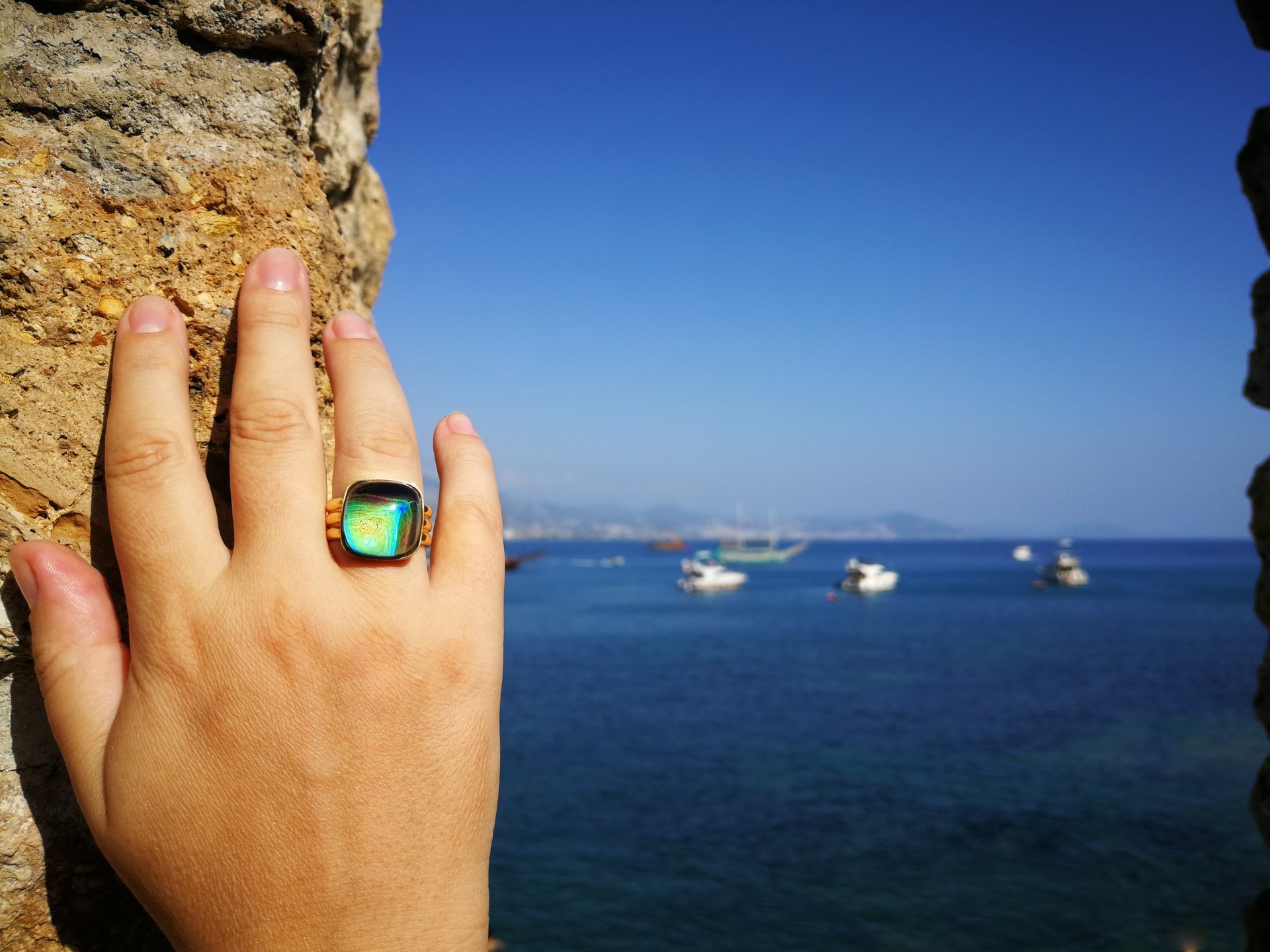 Northern Lights - Mood Ring - 15 mm - Gold Plated Sterling Silver 925 - AAA Crystal Quartz