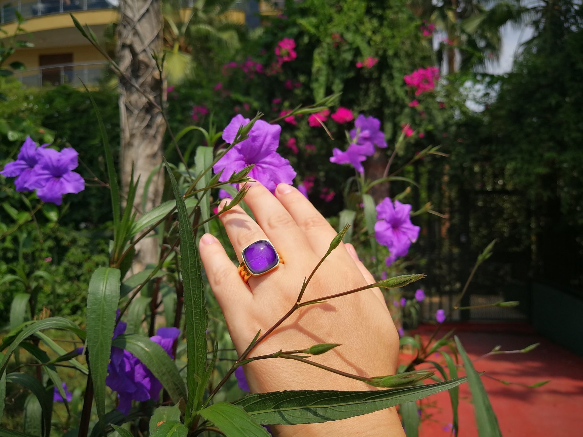 Northern Lights - Mood Ring - 15 mm - Gold Plated Sterling Silver 925 - AAA Crystal Quartz