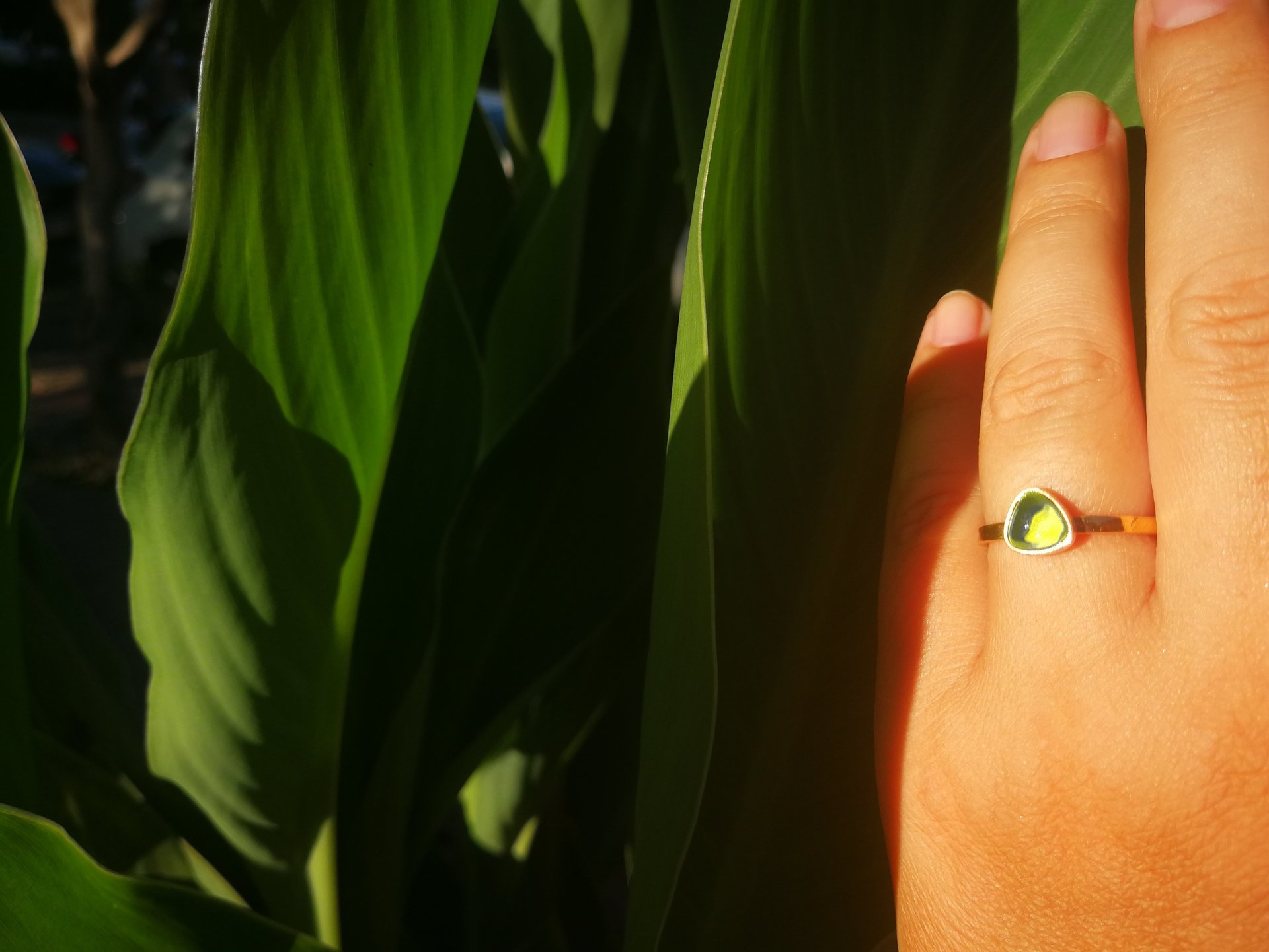 The Little Lord - Mood Ring - 6 mm - 24k Gold Plated Sterling Silver 925 - AAA Crystal Quartz