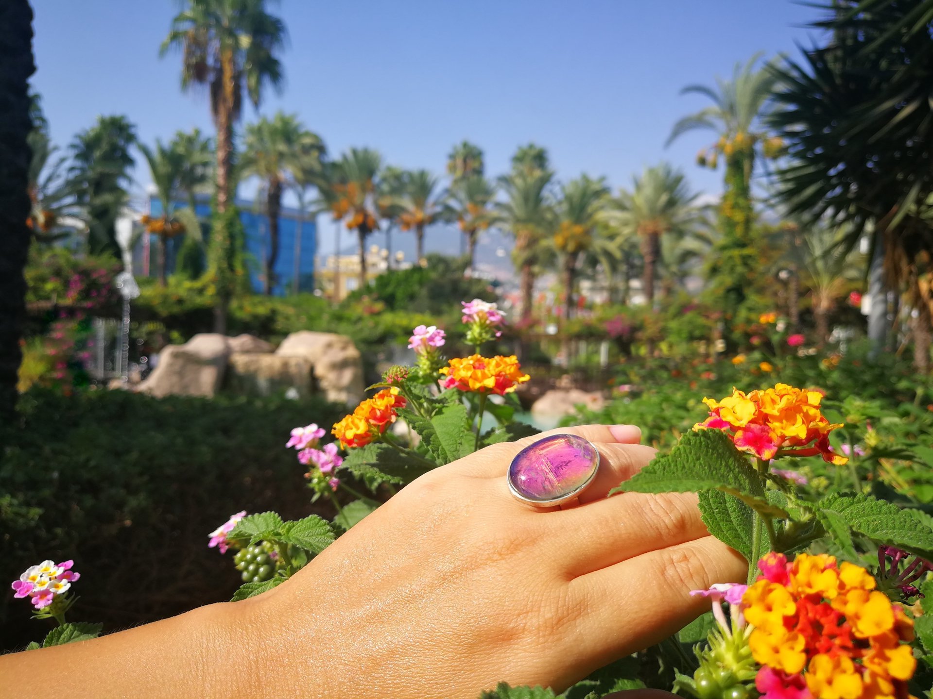 Holiday Ocean - Mood Ring - Crystal Quartz - 24x18 mm - Sterling Silver 925