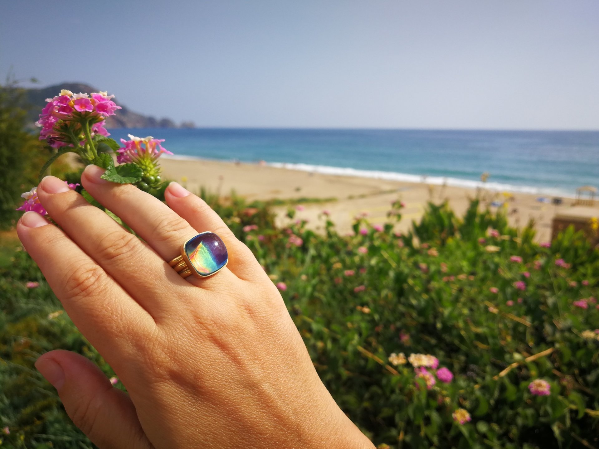 Northern Lights - Mood Ring - 15 mm - Gold Plated Sterling Silver 925 - AAA Crystal Quartz
