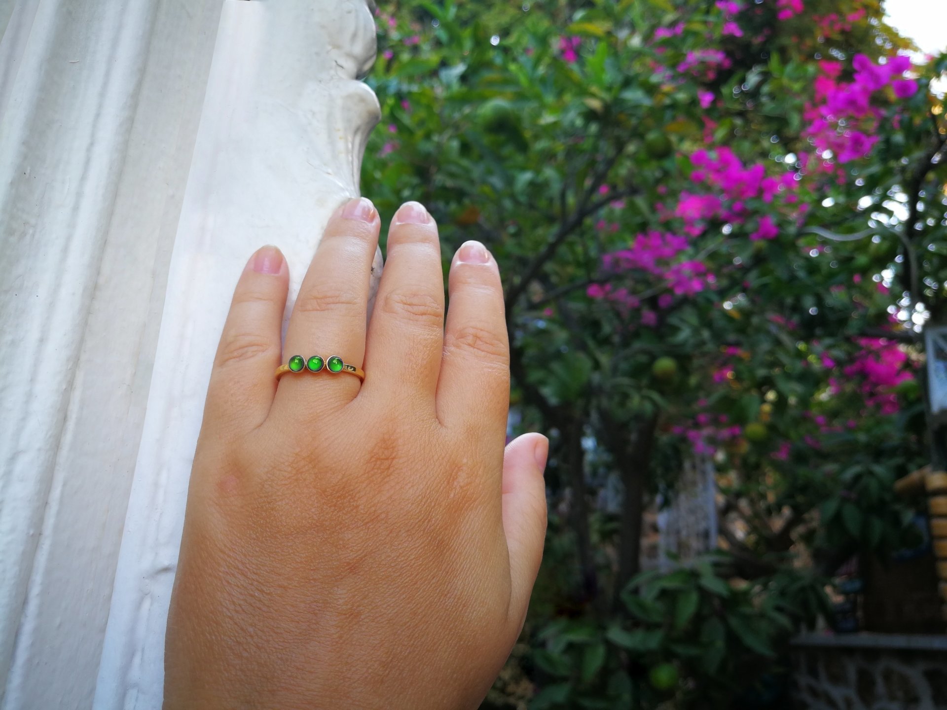 Three Wishes - Mood Ring - 4 mm - 24k Gold Plated Sterling Silver 925 - AAA Crystal Quartz