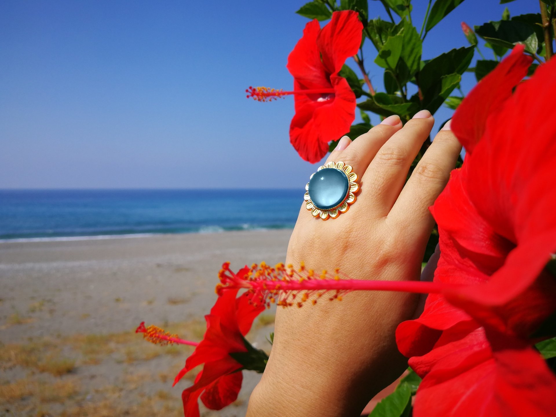 Golden Sunrise of Beauty - Mood Ring - 20 mm - 24K Gold Plated Sterling Silver 925