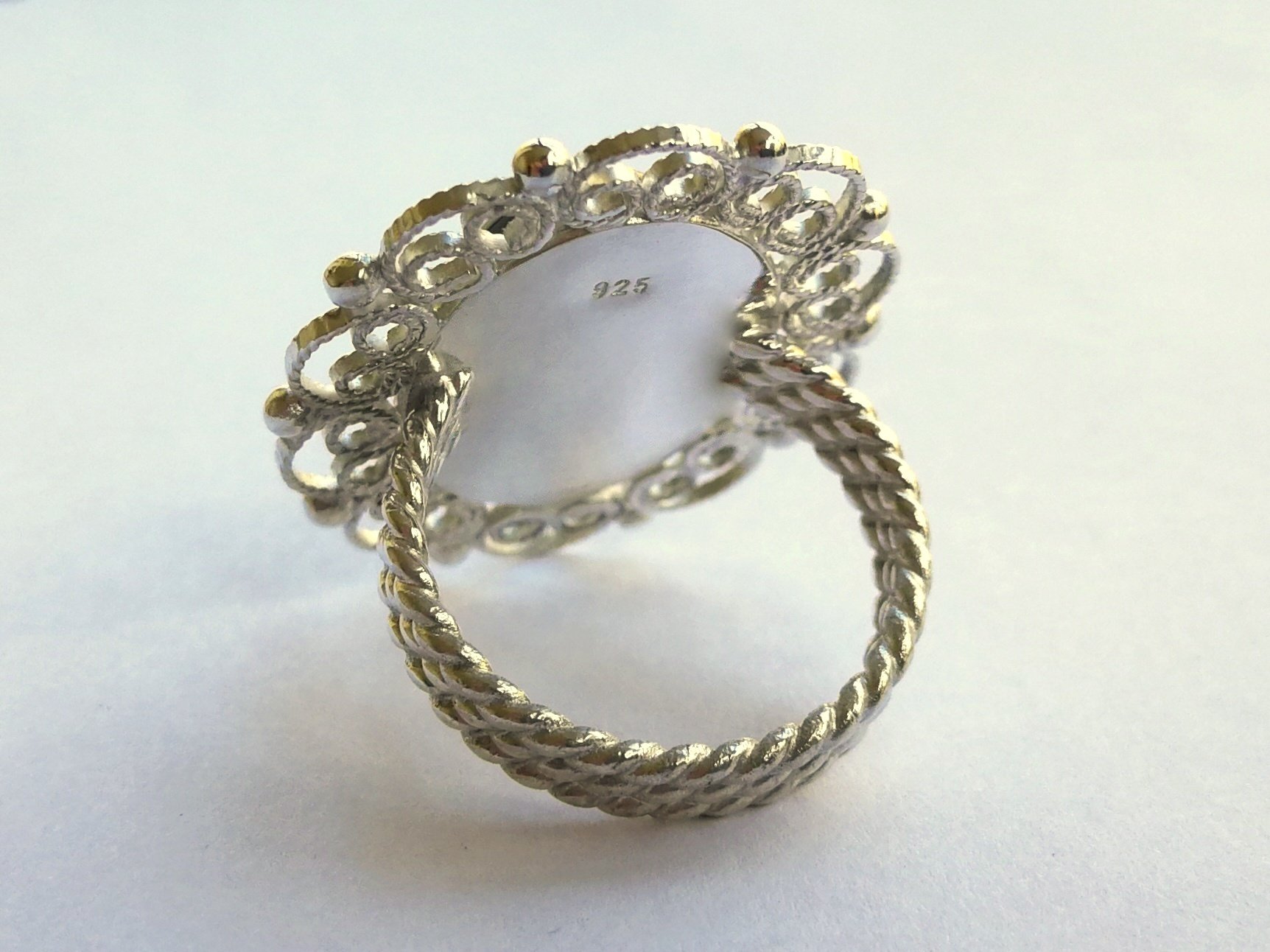 Empress of Grace - Mood Ring - 18x13 mm - Sterling Silver 925