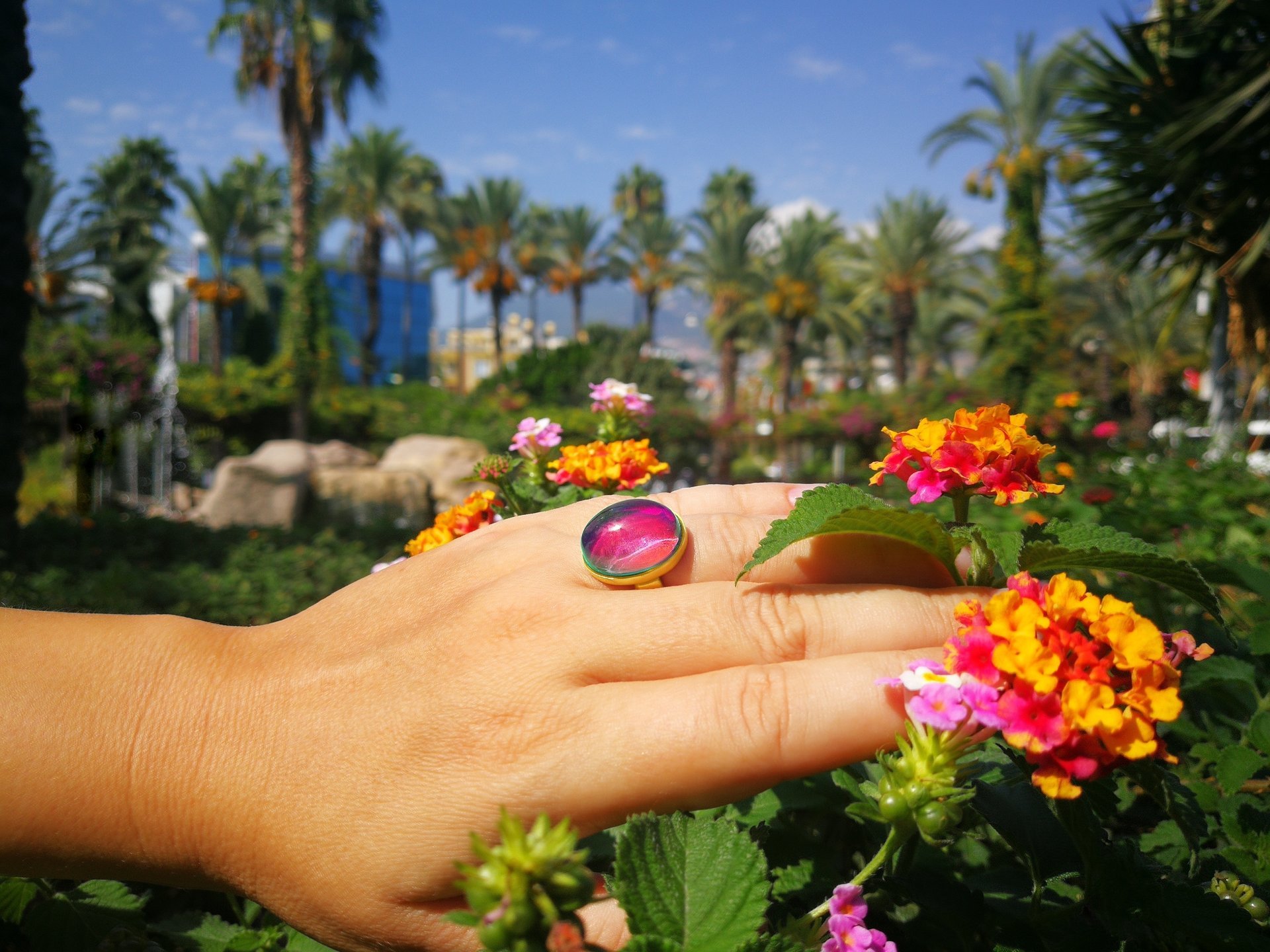 Crystal Star of Atlantis - Mood Ring - 18x13 mm - Gold Plated Sterling Silver 925 - AAA Crystal Quartz