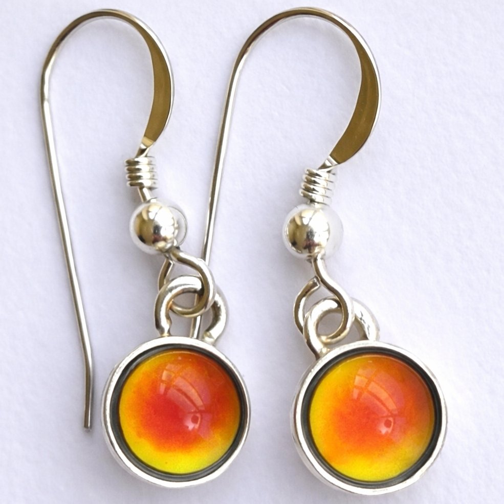 Celestial Mystery - Mood Earrings - 6 mm - Sterling Silver 925