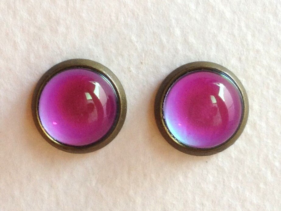 Amazing Colors of Joy - Mood Stud Earrings - 10 mm - Brass
