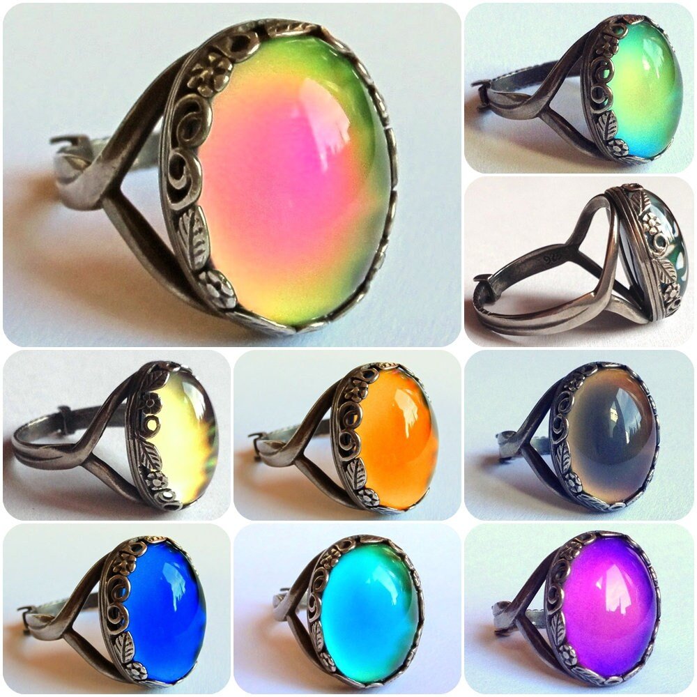 Silver Dream of Night Flowers - Mood Ring - Adjustable - 18x13 mm - Sterling Silver 925 Oxidized