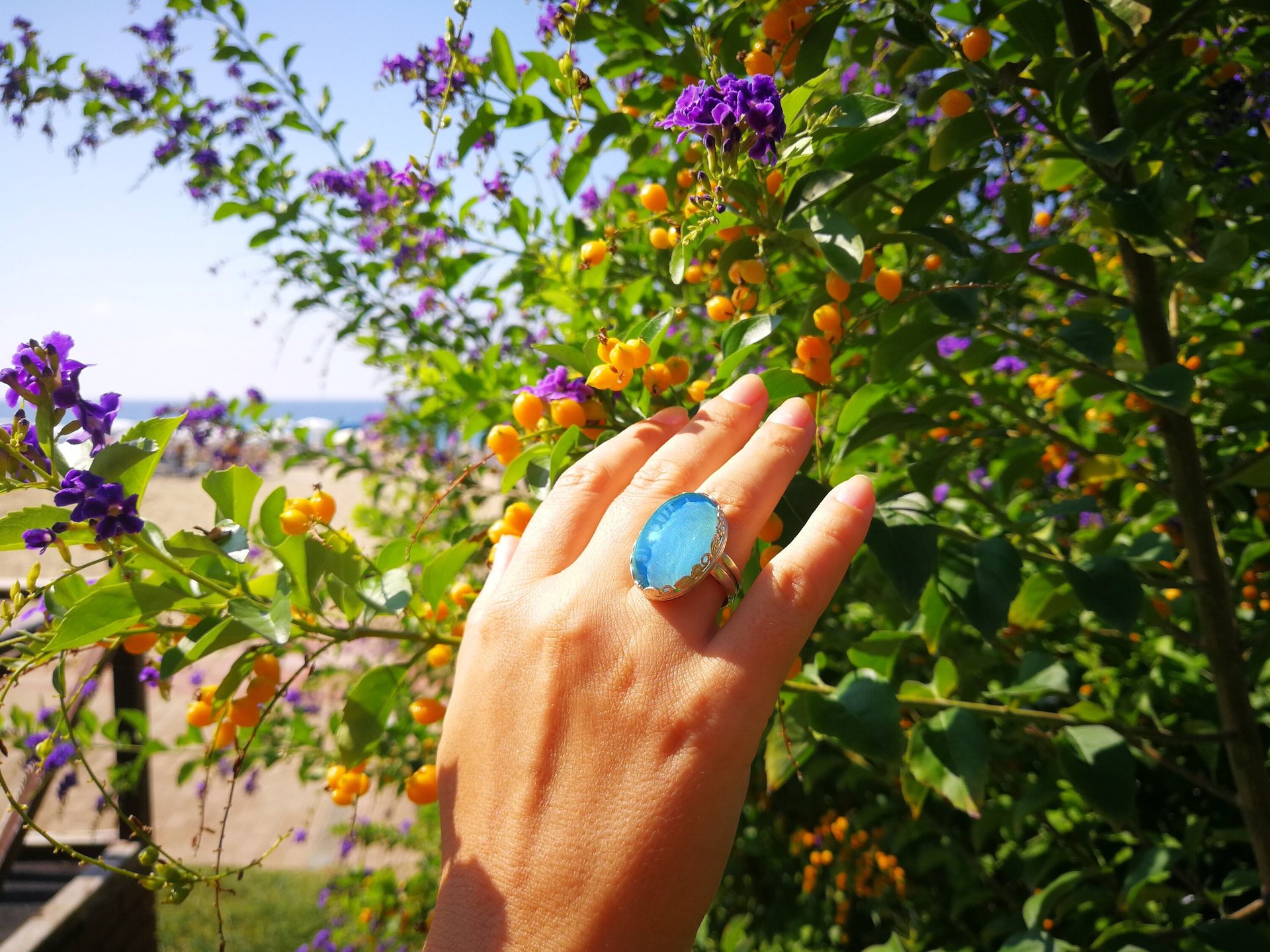 Queen of Grace - Mood Ring - 25x18 mm - Sterling Silver 925