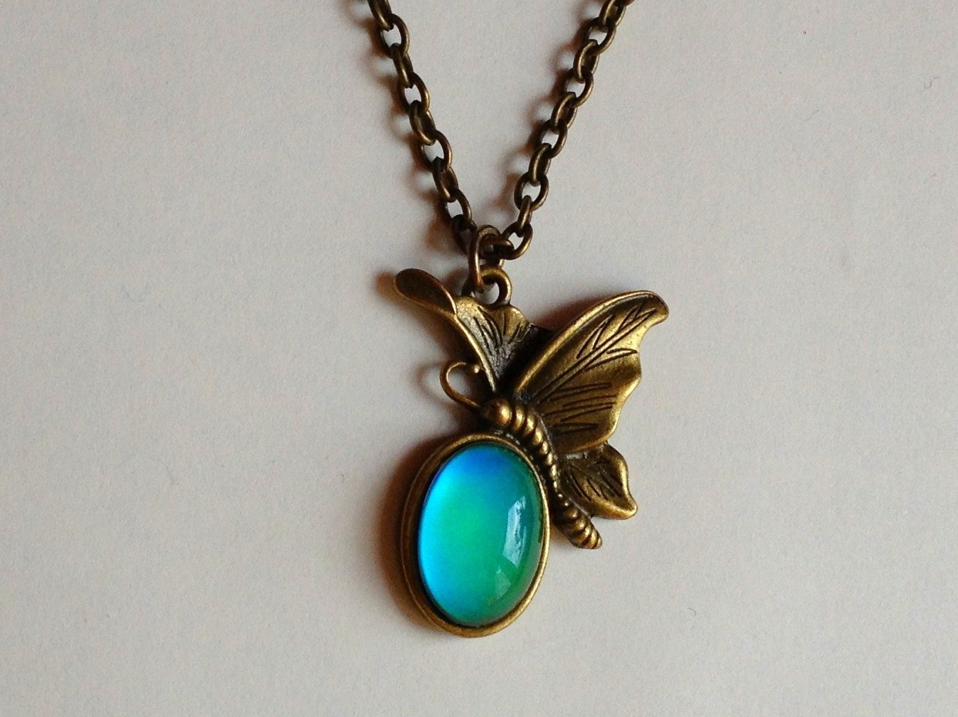 Butterflies of Happiness - Mood Necklace - 14x10 mm - Brass
