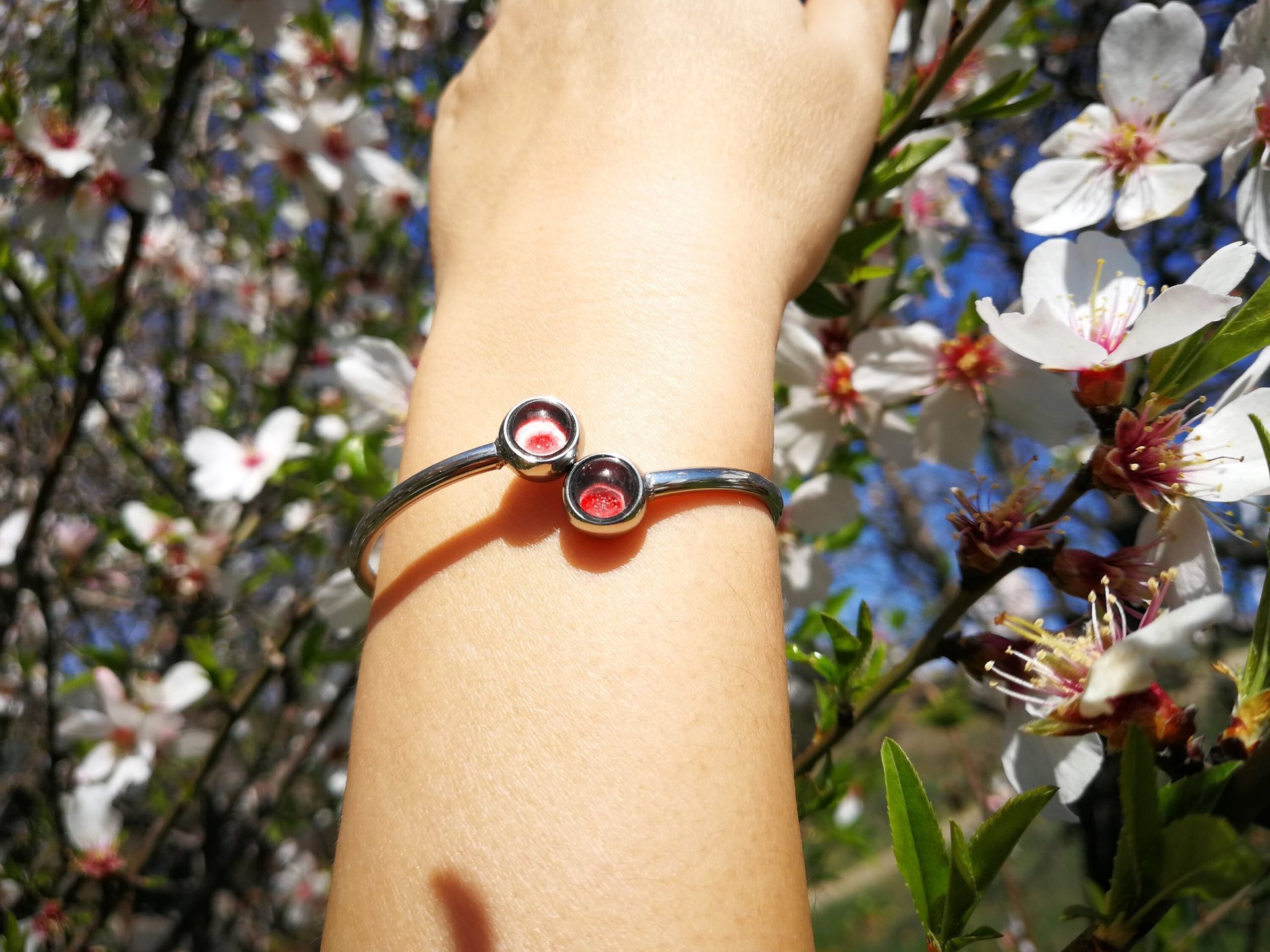 Twin Stars of the Garden of Seramis - Adjustable Mood Bangle - 8 mm - Stainless Steel - AAA Crystal Quartz - world premiere