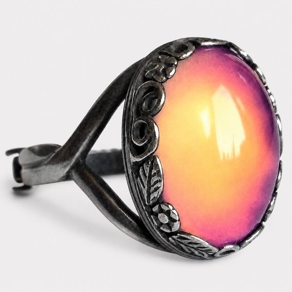Silver Dream of Night Flowers - Mood Ring - Adjustable - 18x13 mm - Sterling Silver 925 Oxidized
