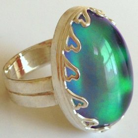 Queen of Hearts - Mood Ring - 25x18 mm - Sterling Silver 925