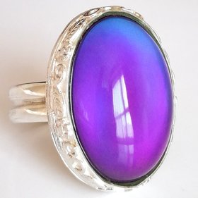 Queen of Avalon - Mood Ring - 25x18 mm - Sterling Silver 925