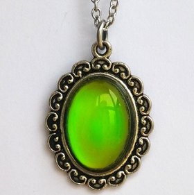Princess of Summer - Mood Necklace - 18x13 mm - Brass