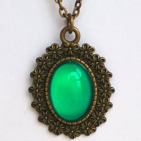 Secret Princess of Zanzibar - Mood Necklace - 18x13 mm - Brass